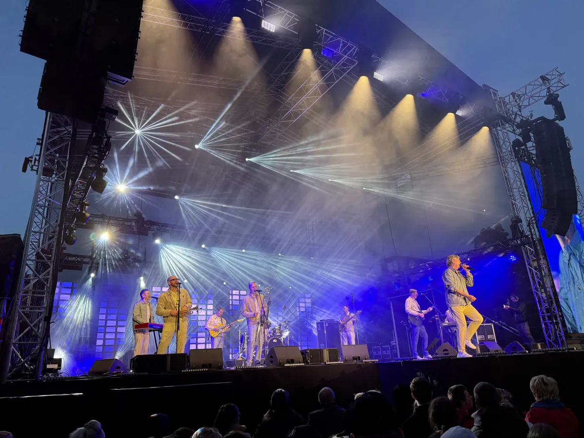 Rīgas Privātā Mūzikas Skola musicians performing live on stage in Riga